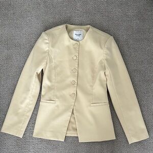 Abercrombie & Fitch Colarless Suiting Blazer